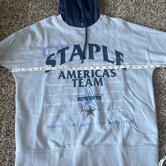 Men's NFL X Staple Gray Dallas Cowboys Oversized Gridiron Vintage-Like Wash Pull - Picture 8 of 8